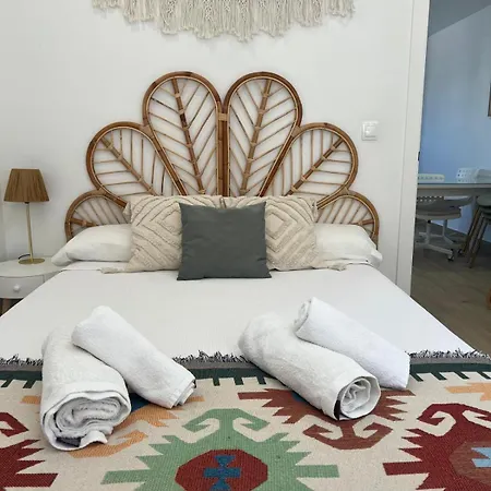 公寓 The Traveller's House Con Vistas A Playa La Caleta