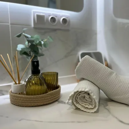 Apartamento The Traveller's House Con Vistas A Playa La Caleta