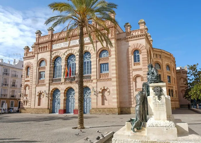 The Traveller's House Con Vistas A Playa La Caleta Appartement
